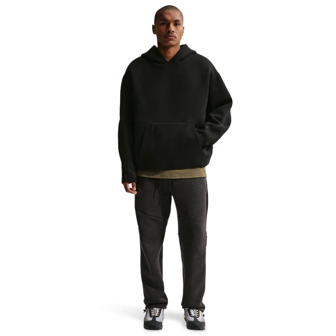 Мужское худи Nike Tech Ergo Pullover, черный — фото 3