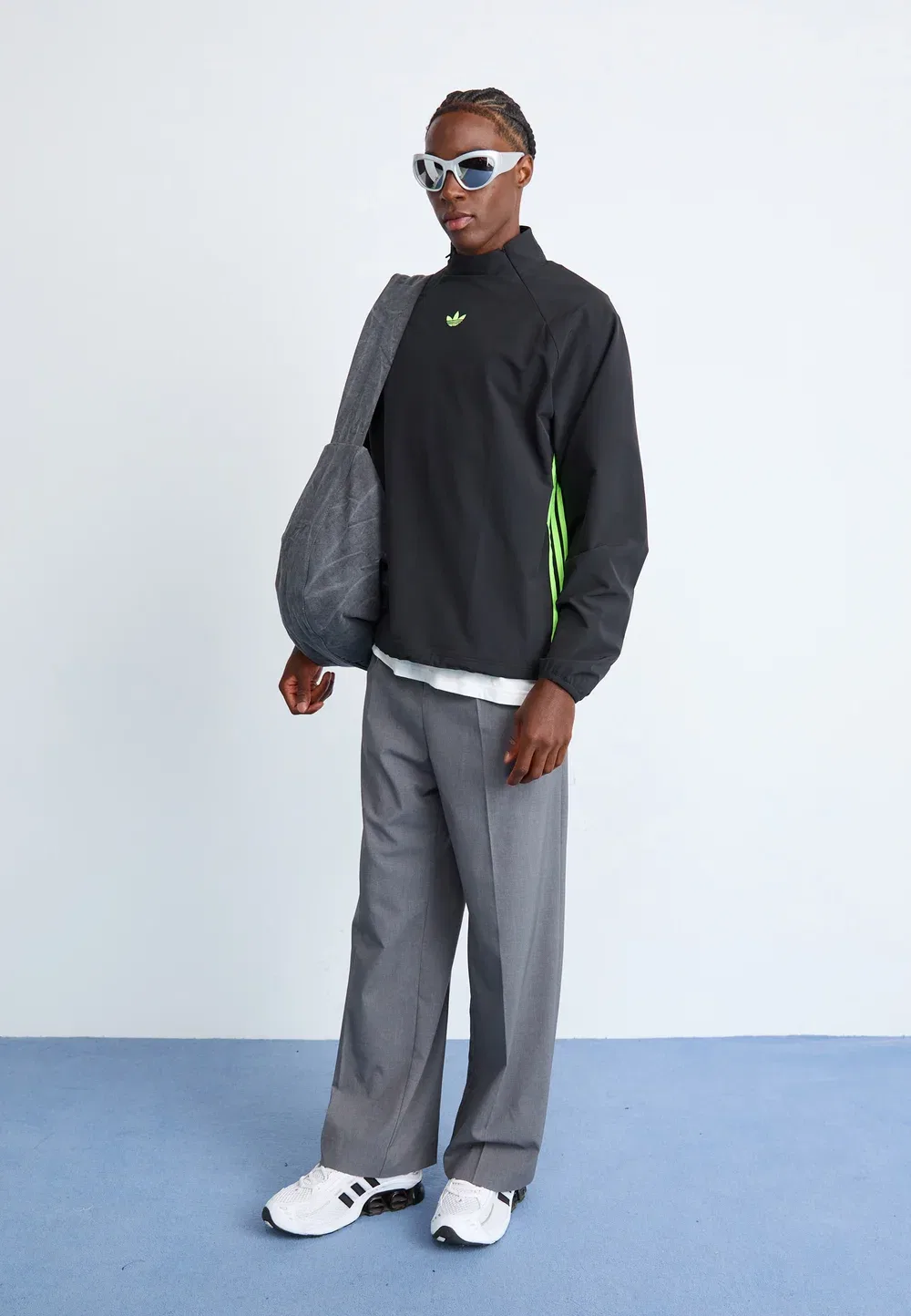 Дрель - летняя куртка Adidas Originals, Black/Signal Green — фото 2