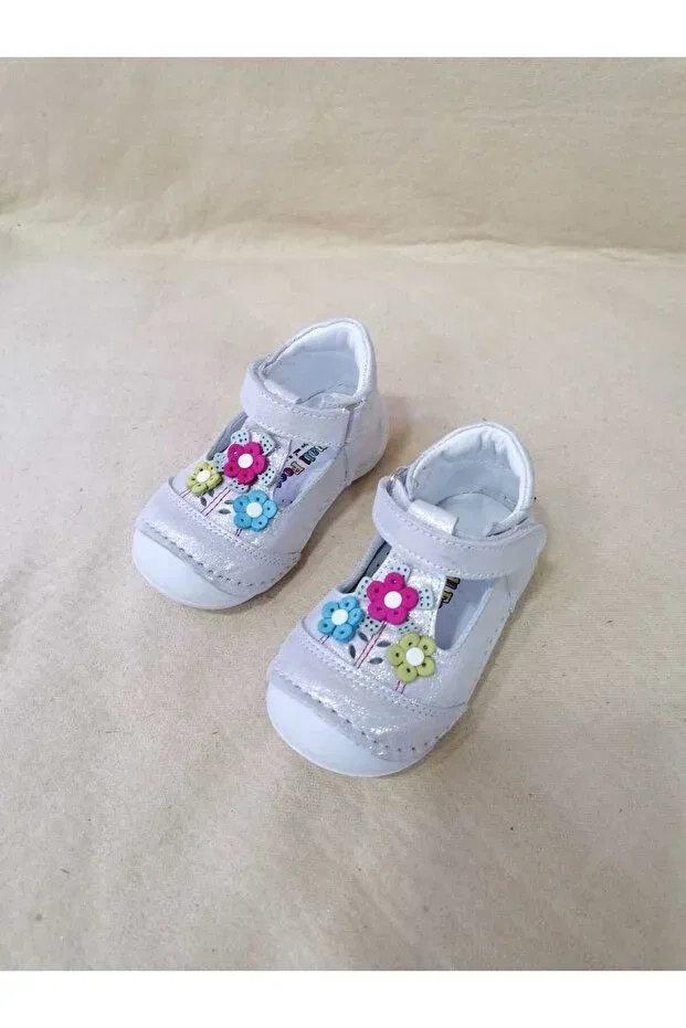 Детские туфли для девочек с цветочным принтом Orthopedic First Step Özgür Kids, Silver — фото 3