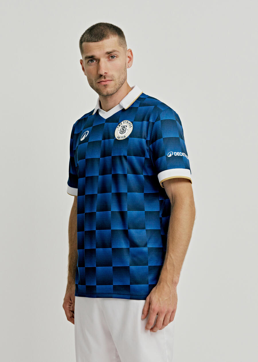 

KIPSTA Женская/мужская домашняя футболка — Two Stripes United Icon League, сезон 3