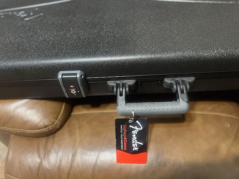 

Электрогитара Fender OHSC 2023 - Black