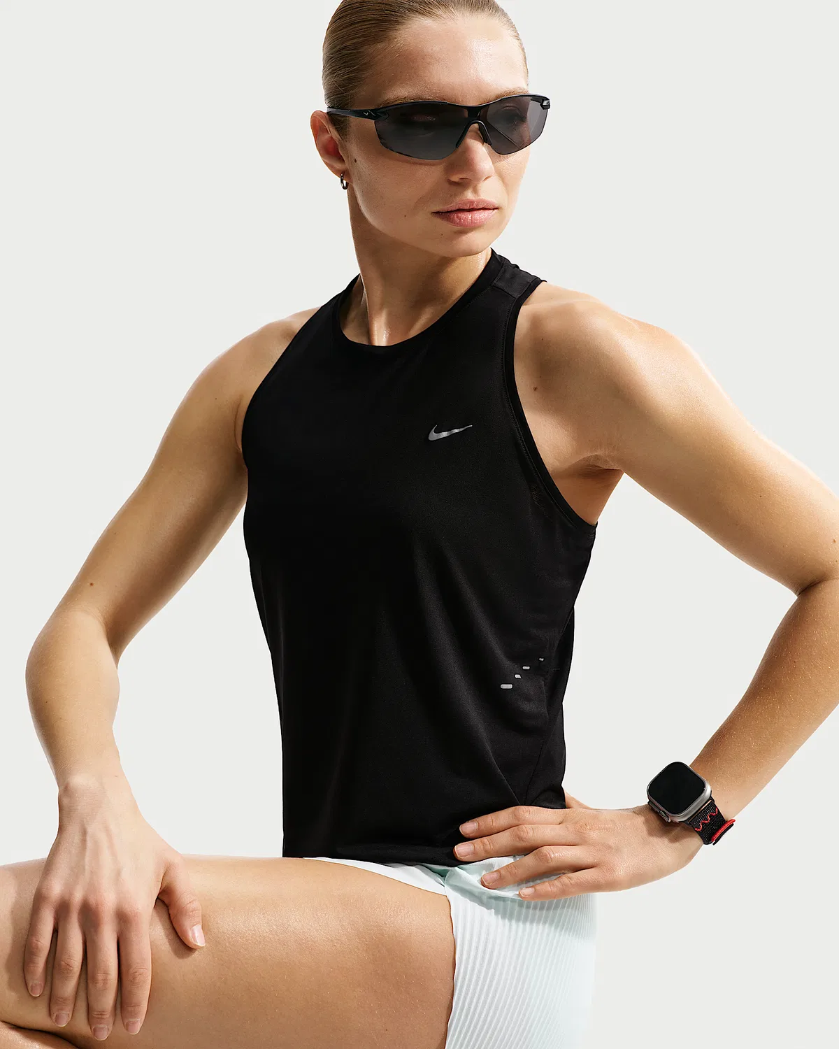 Женский топ для бега Dri-FIT Nike Swift Breathe, Black/Black/White — фото 3