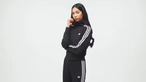 Женская спортивная куртка приталенная Firebird Classic Adidas Originals, черный/белый — фото 2