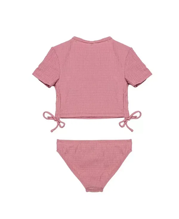 Детский комплект для плавания для девочек с текстурой Neapolitan Short Sleeve Side Tie Swim Set Gottex Kids, розовый — фото 2