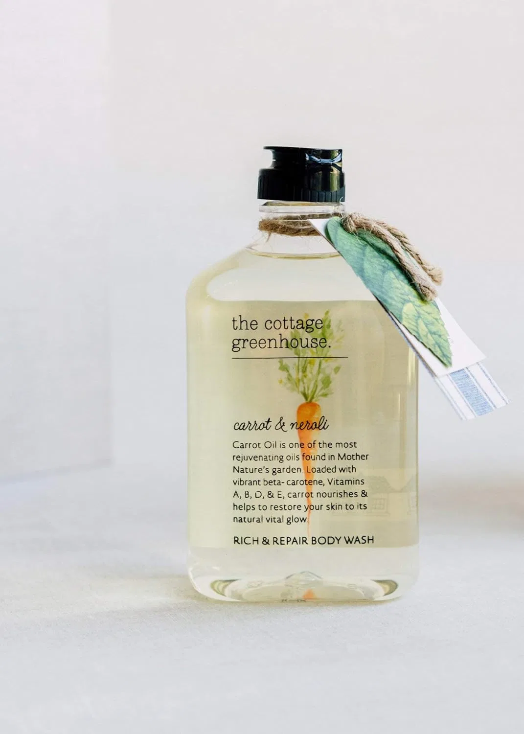 Боди-уош Carrot & Neroli Rich & Repair, The Cottage Greenhouse, 326 мл, Green, Orange, Black