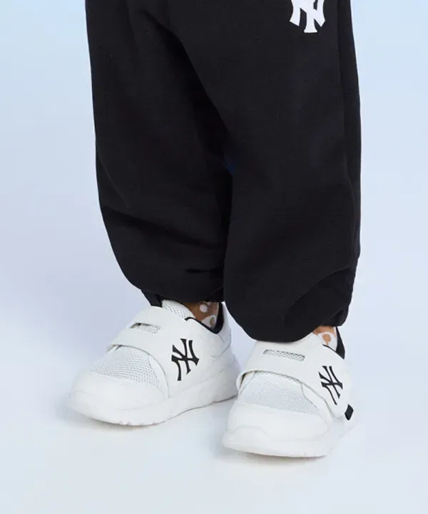 Кроссовки Big Ball Chunky Light Baby NY, белые Mlb Kids — фото 3