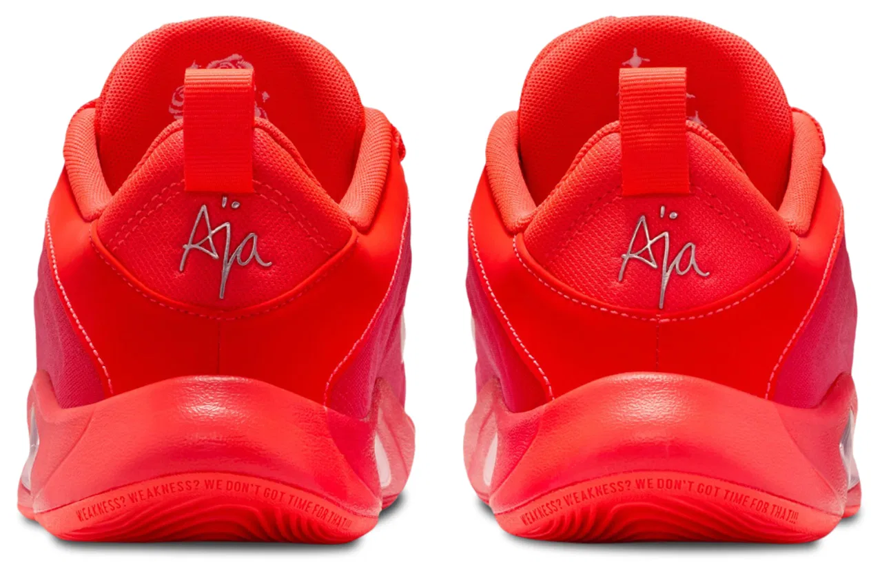 Кроссовки для девочек A'One Nike, цвет Bright Crimson/Pearl Pink/University Red — фото 3