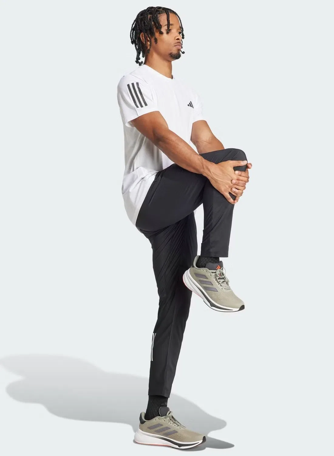 Футболка для бега с светоотражающими деталями Own the Run Adidas, белая — фото 4