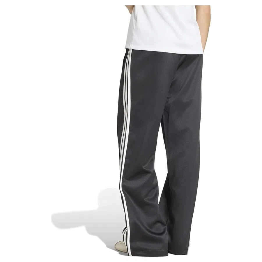 Женские спортивные штаны свободного кроя из сатина adidas Sst Loose Tp, Черный — фото 3