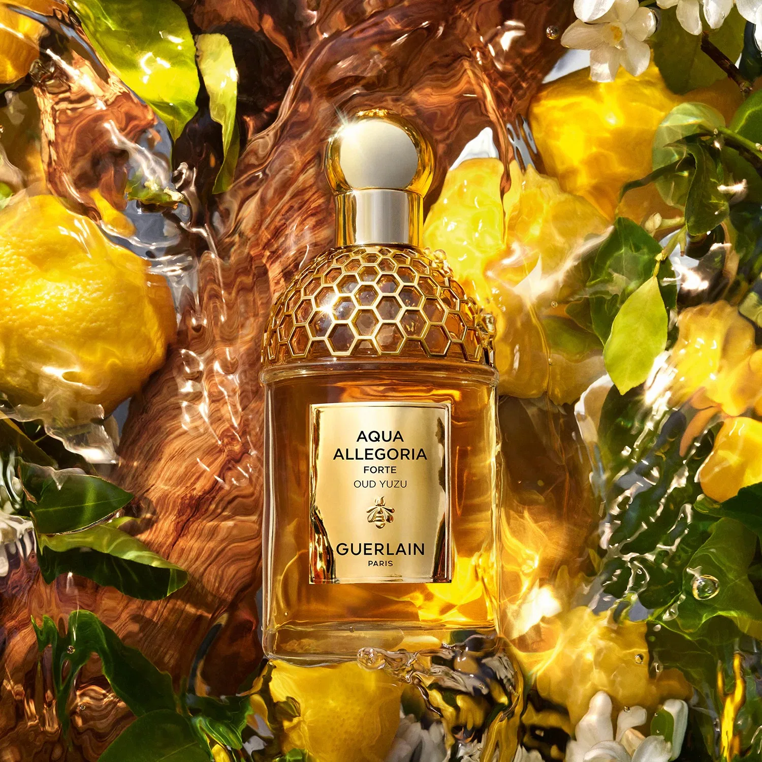 Парфюмерная вода 75 мл с древесно-цитрусовым ароматом GUERLAIN, Oud Yuzu Forte — фото 2