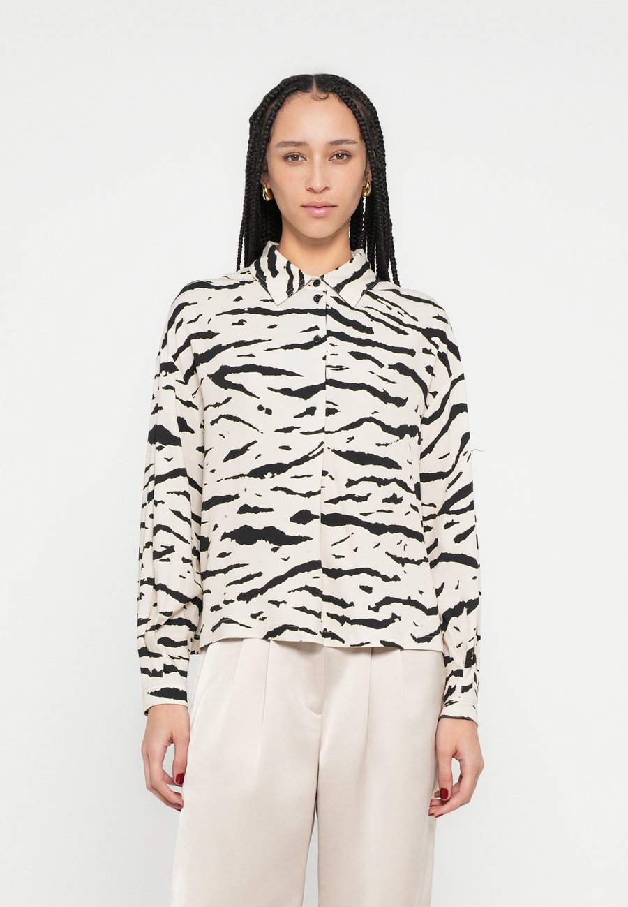 

Блуза Marc Cain Button-down blouse, Magnolia/Beige