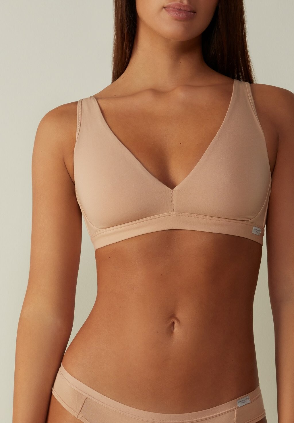 

Бюстгальтер треугольный LARA Intimissimi, цвет skin