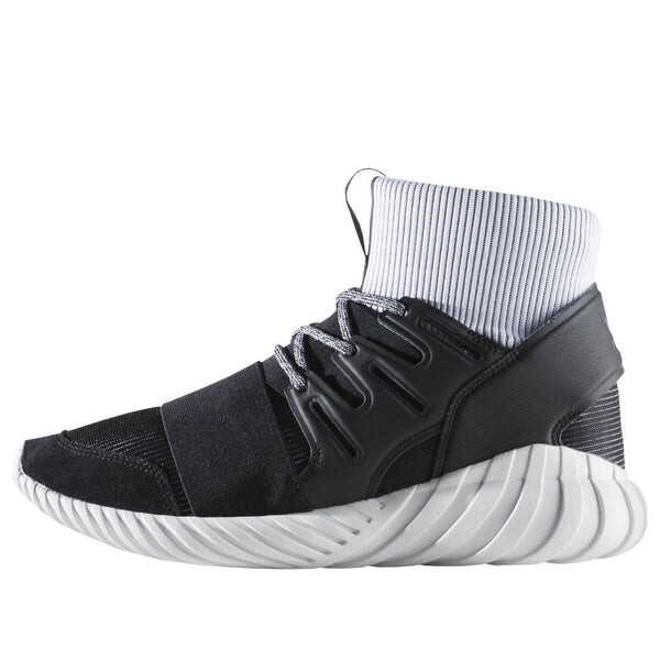 

Кроссовки трубчатые дум Adidas, черный