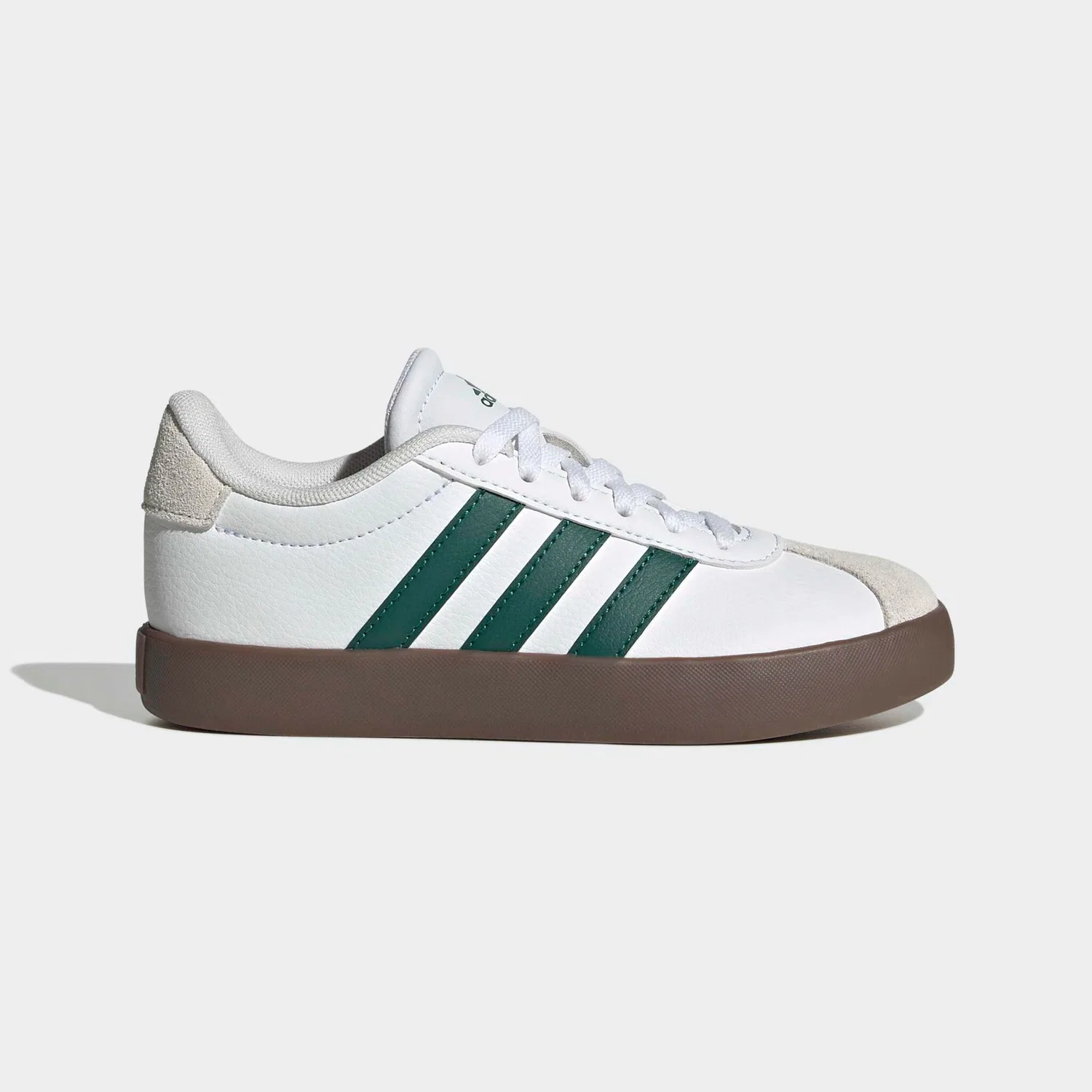 Детские кожаные кроссовки VL Court 3.0 Adidas, Cloud White/Collegiate Green/Gum5 — фото 2