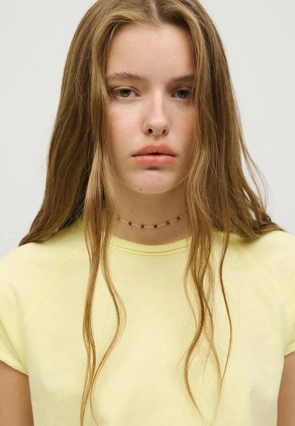 Подростковая - базовая футболка Mango Kids, Yellow — фото 4