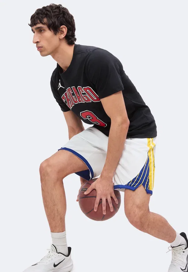 Футболка хлопковая Nba Chicago Bulls Tee Josh Giddey - Club Wear, Nike Performance, черный — фото 4
