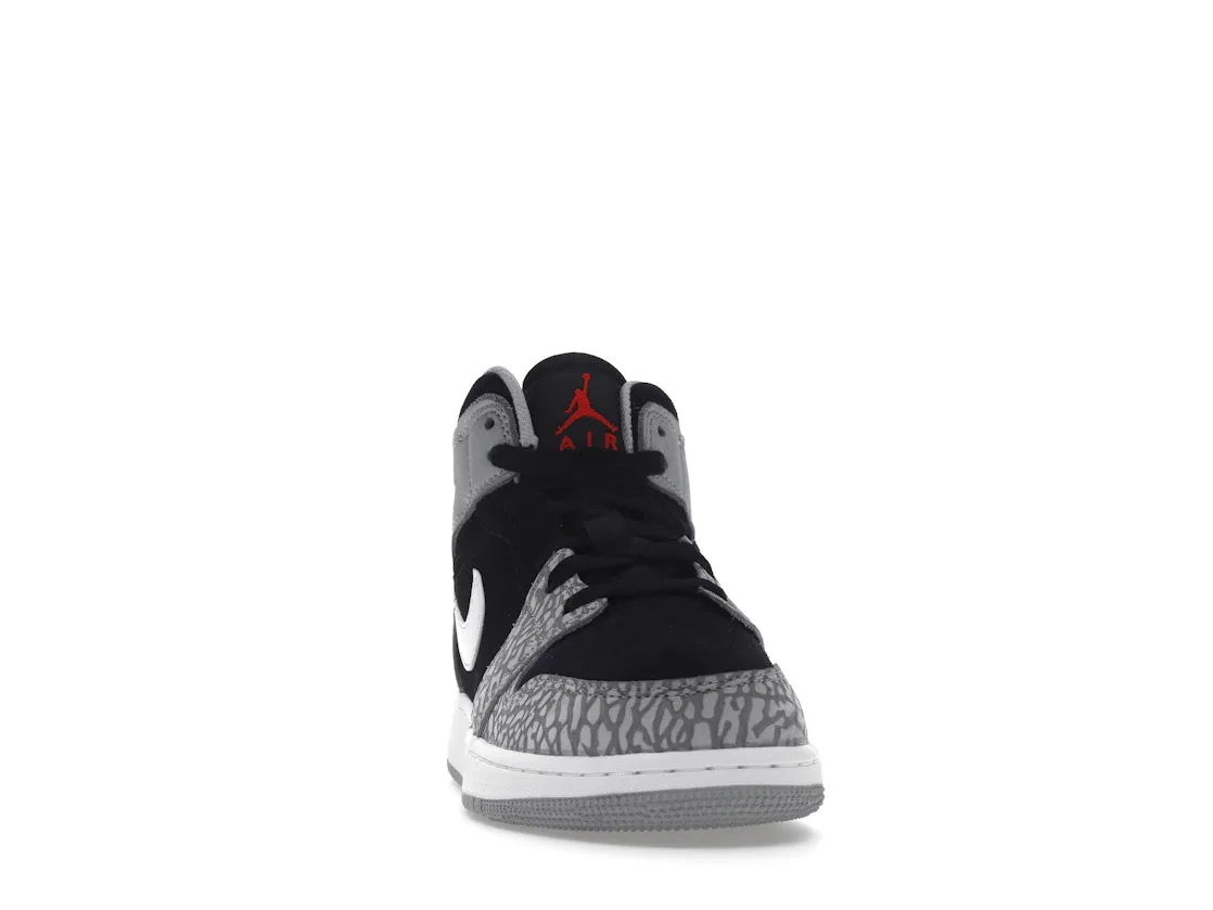 Детские кроссовки с принтом Jordan 1 Mid SE Jordan, Black/White/Light Smoke Gray/University Red — фото 2