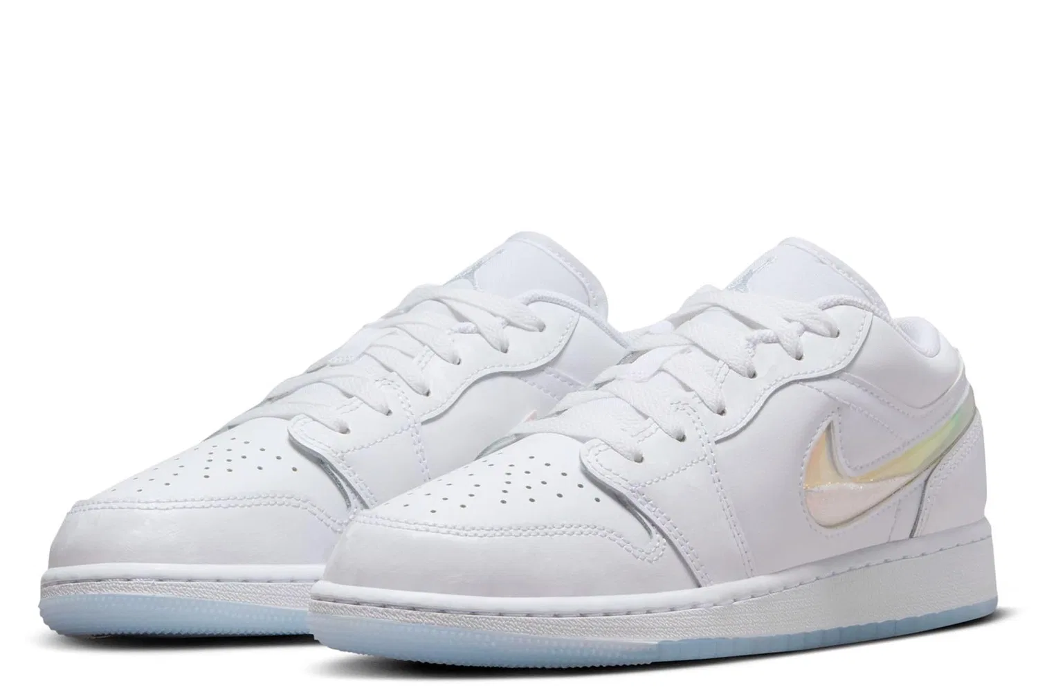 Детские кроссовки для мальчиков с принтом Air Jordan 1 Low NIKE, White Ice Blue — фото 4