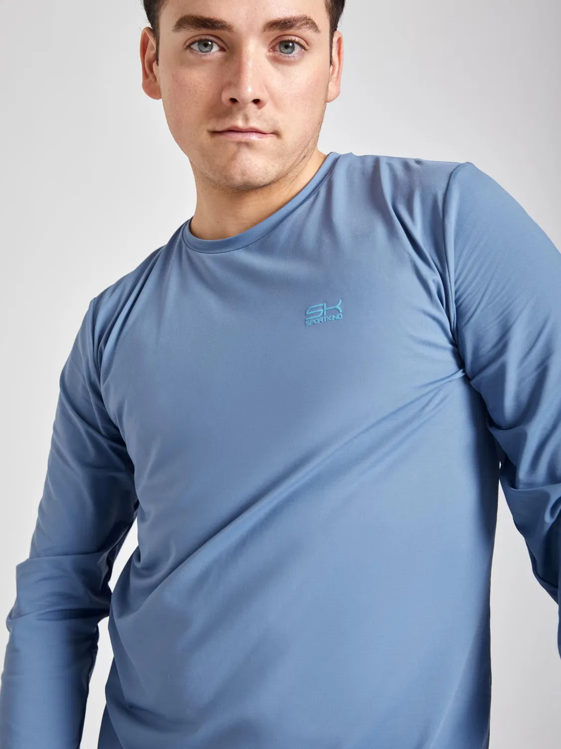 Спортивная футболка Sportkind Performance Shirt с круглым вырезом и длинными рукавами, цвет дымчато-серый — фото 2