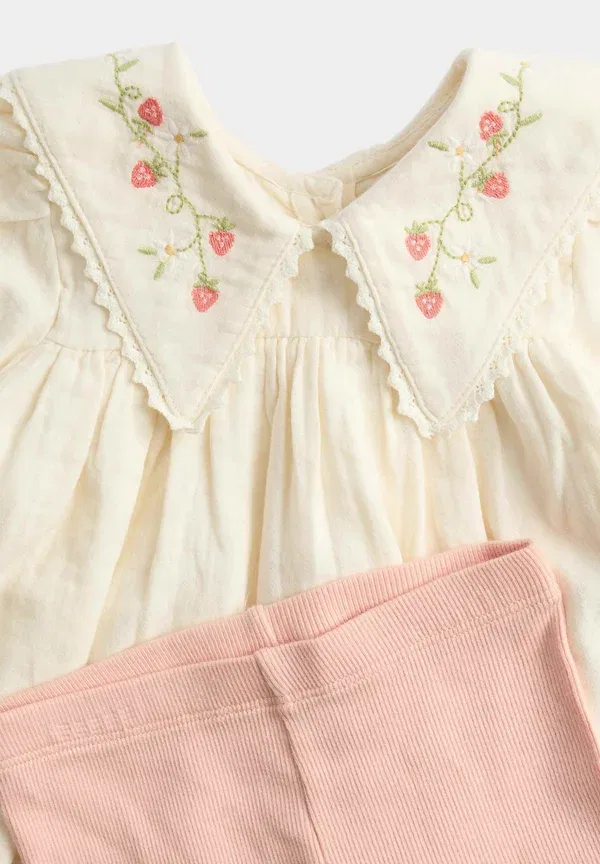 Комплект из топа и брюк с вышивкой Marks & Spencer, Cream Mix — фото 3