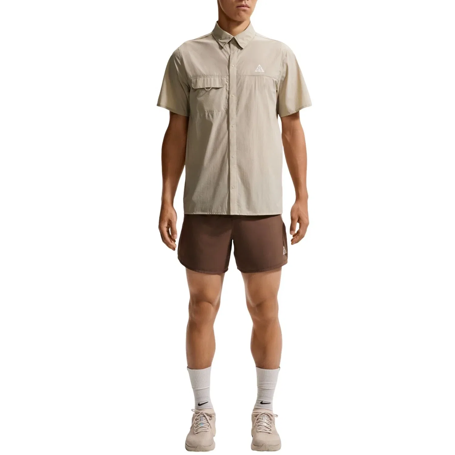 Мужская рубашка Nike ACG Aireez Trail Shirt, бежевый — фото 2