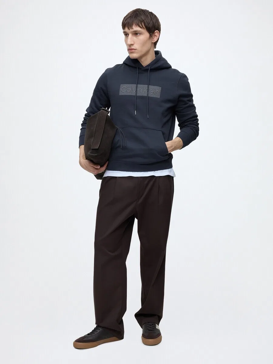 Толстовка Calvin Klein темно-синего цвета — фото 4
