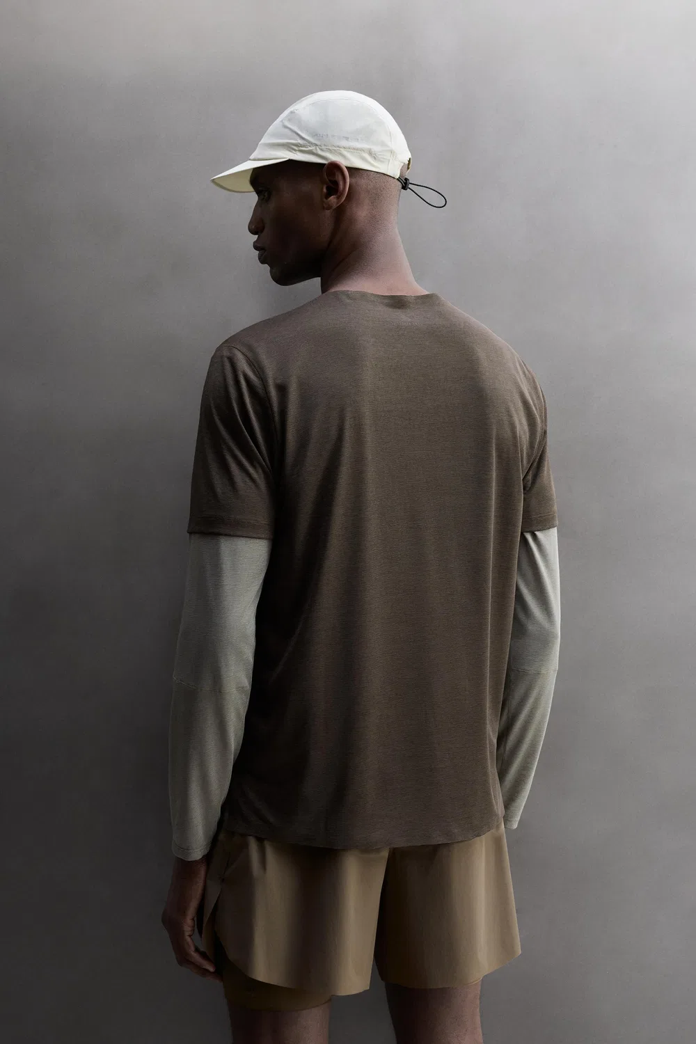 ЛЕГКАЯ СТРУКТУРИРОВАННАЯ ФУТБОЛКА ДЛЯ БЕГА ZARA, Mid-Green — фото 3