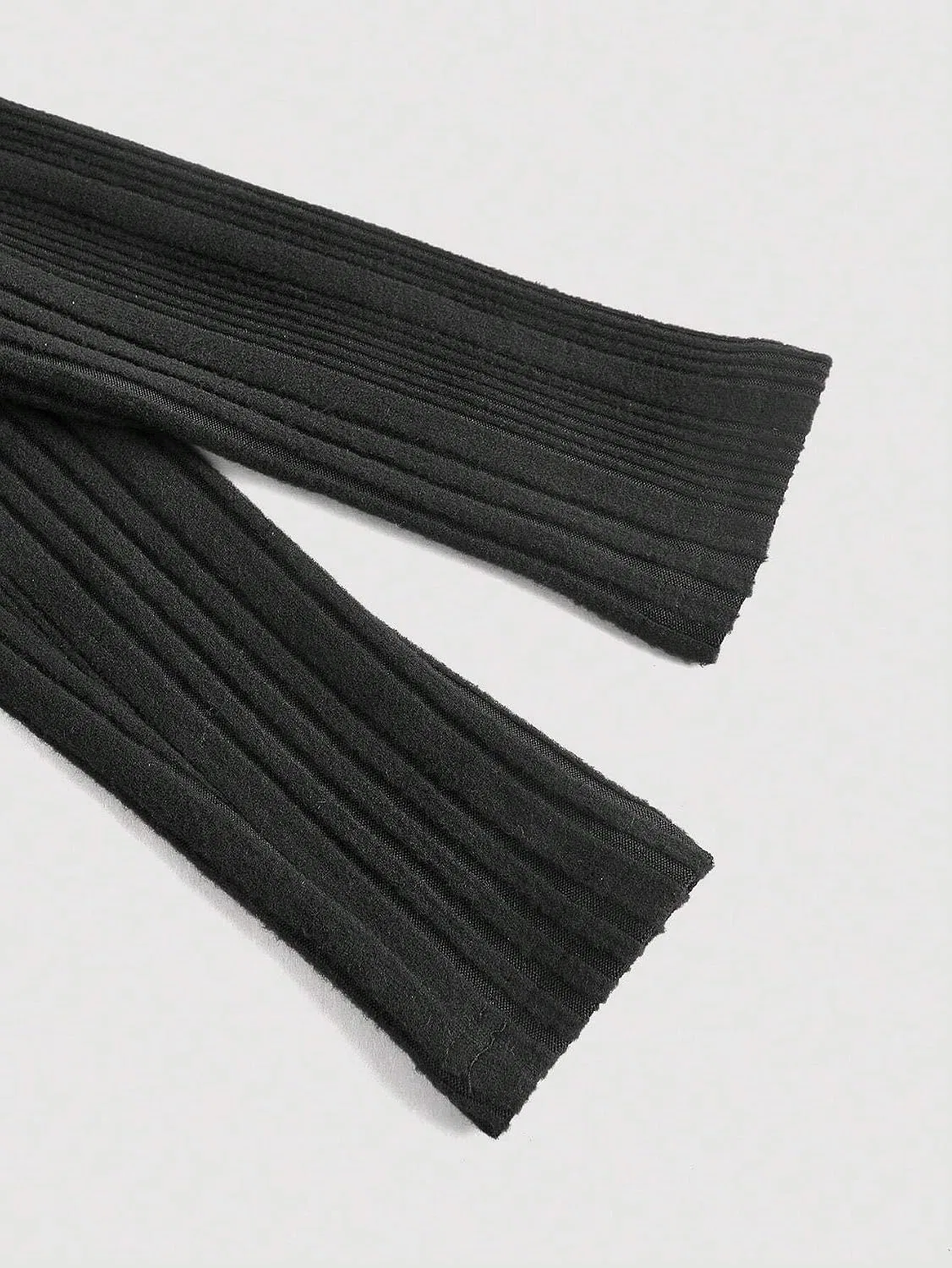 Женское платье с открытыми плечами и поясом, Black — фото 4
