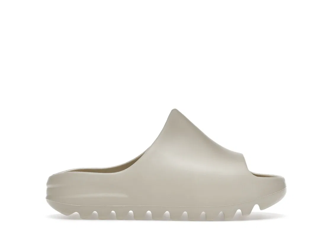 Детские шлепанцы с закрытым носком Yeezy Slide Adidas, Bone