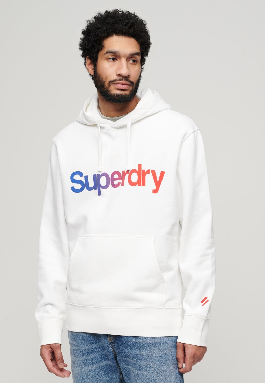 

Толстовка CORE LOGO LOOSE Superdry, белый