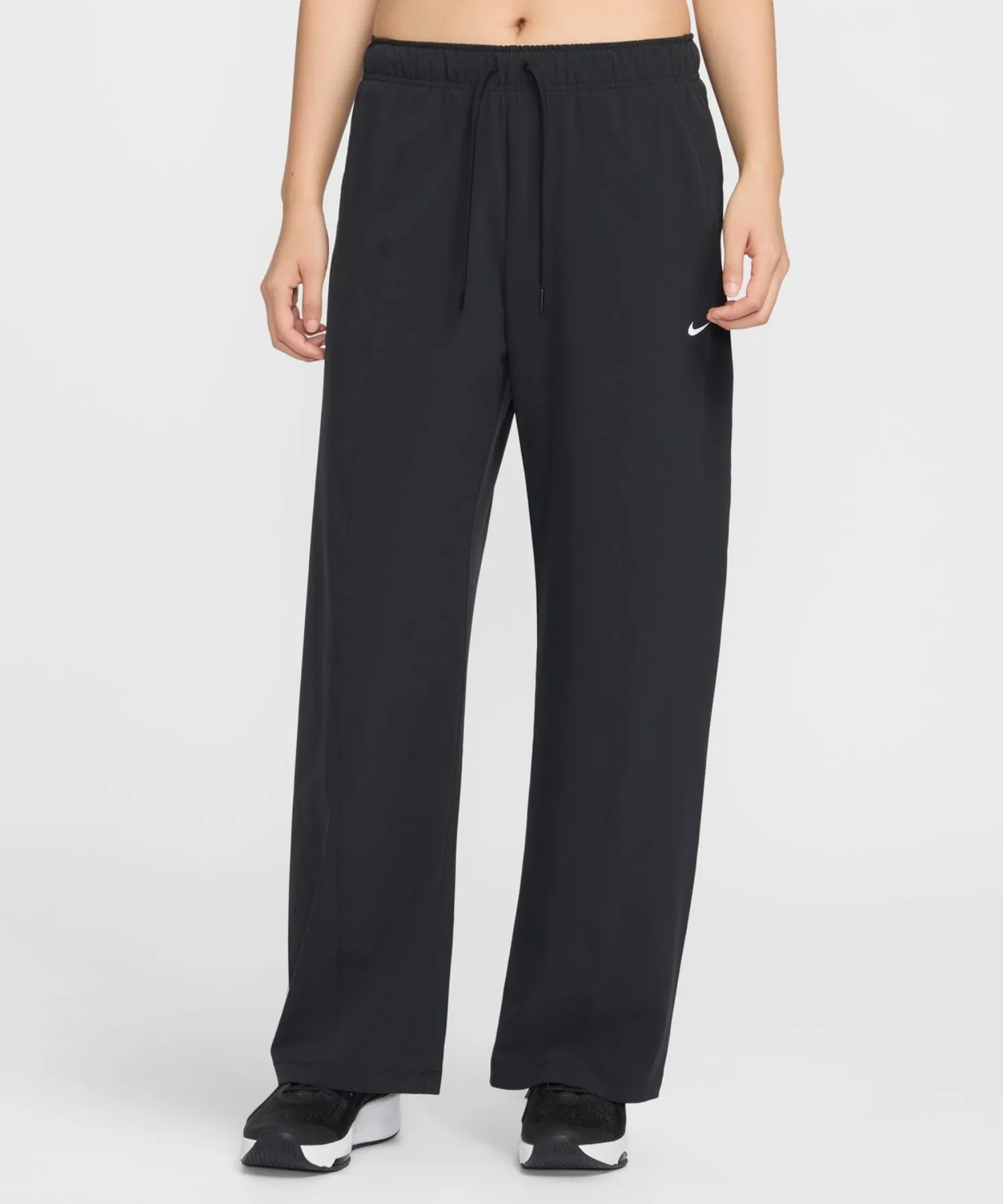 Женские брюки из легкой ткани Nike Dri-FIT One Woven Wide Leg SP черные