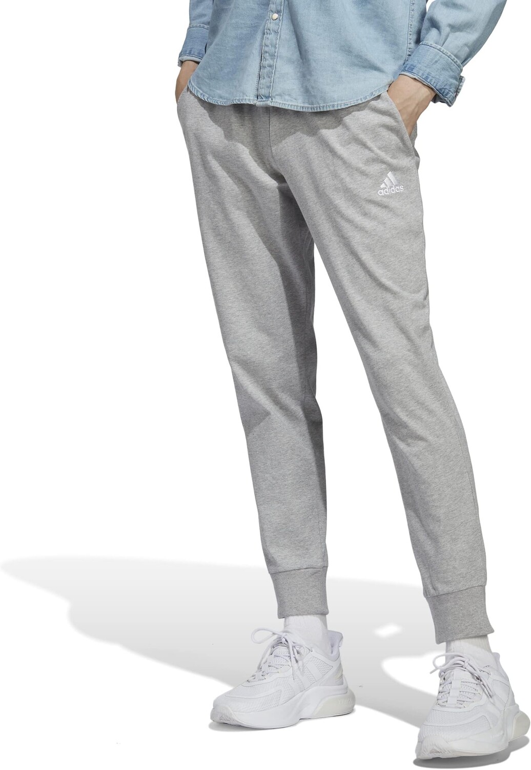 

Брюки зауженного кроя с манжетами из одинарного джерси Essentials adidas, цвет Medium Grey Heather