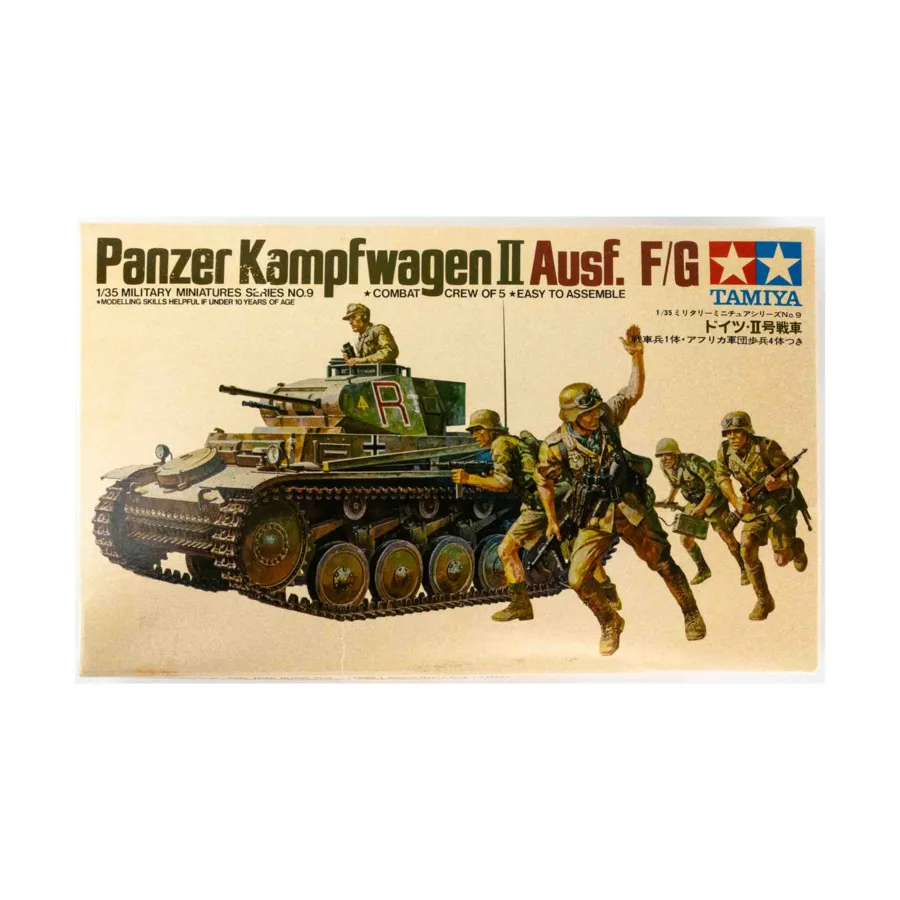 

Panzer Kampfwagen II Ausf. Ф/Г, WWII Tank Models - 1/35 Scale