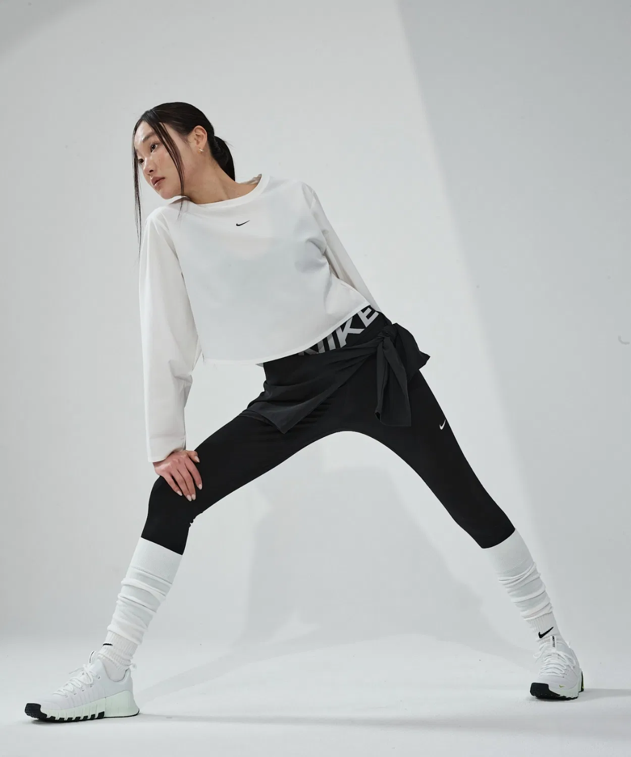 Женские леггинсы Nike Pro Sculpt High-Waisted Full-Length — фото 4