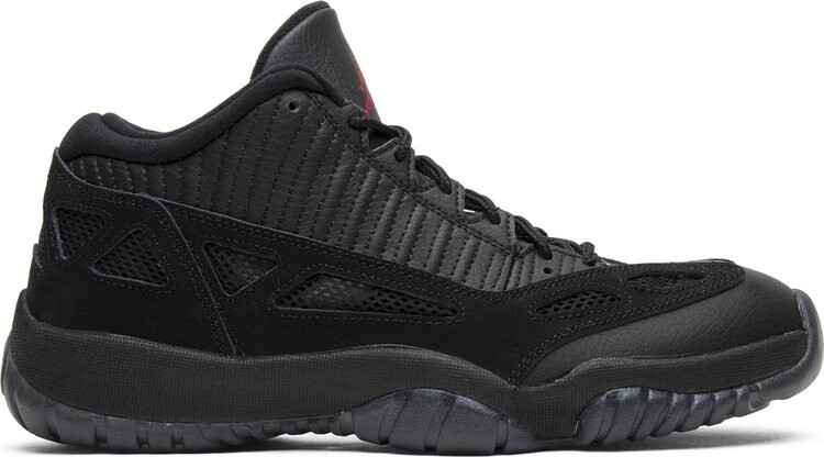 

Кроссовки Air Jordan 11 IE Low Referee, черный