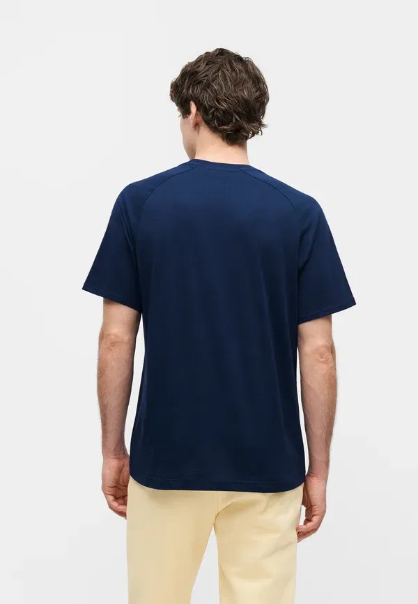 Футболка Spacer - футболка с принтом Adidas Originals, индиго — фото 3