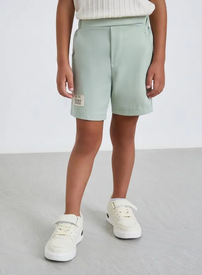 Комплект футболка поло и шорты Boys textured polo t-shirt and woven shorts set Styli, зеленый — фото 4