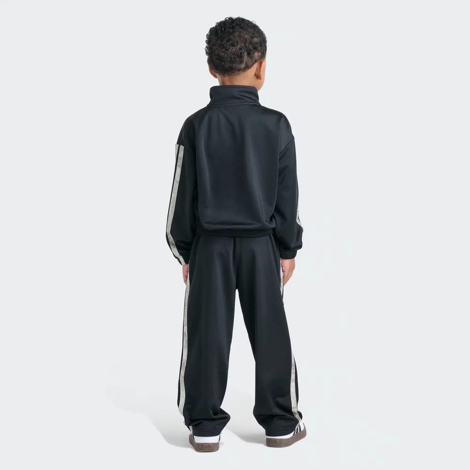 Детский спортивный костюм с камуфляжным принтом из куртки и штанов Rock Camo Adidas Sportswear, черный