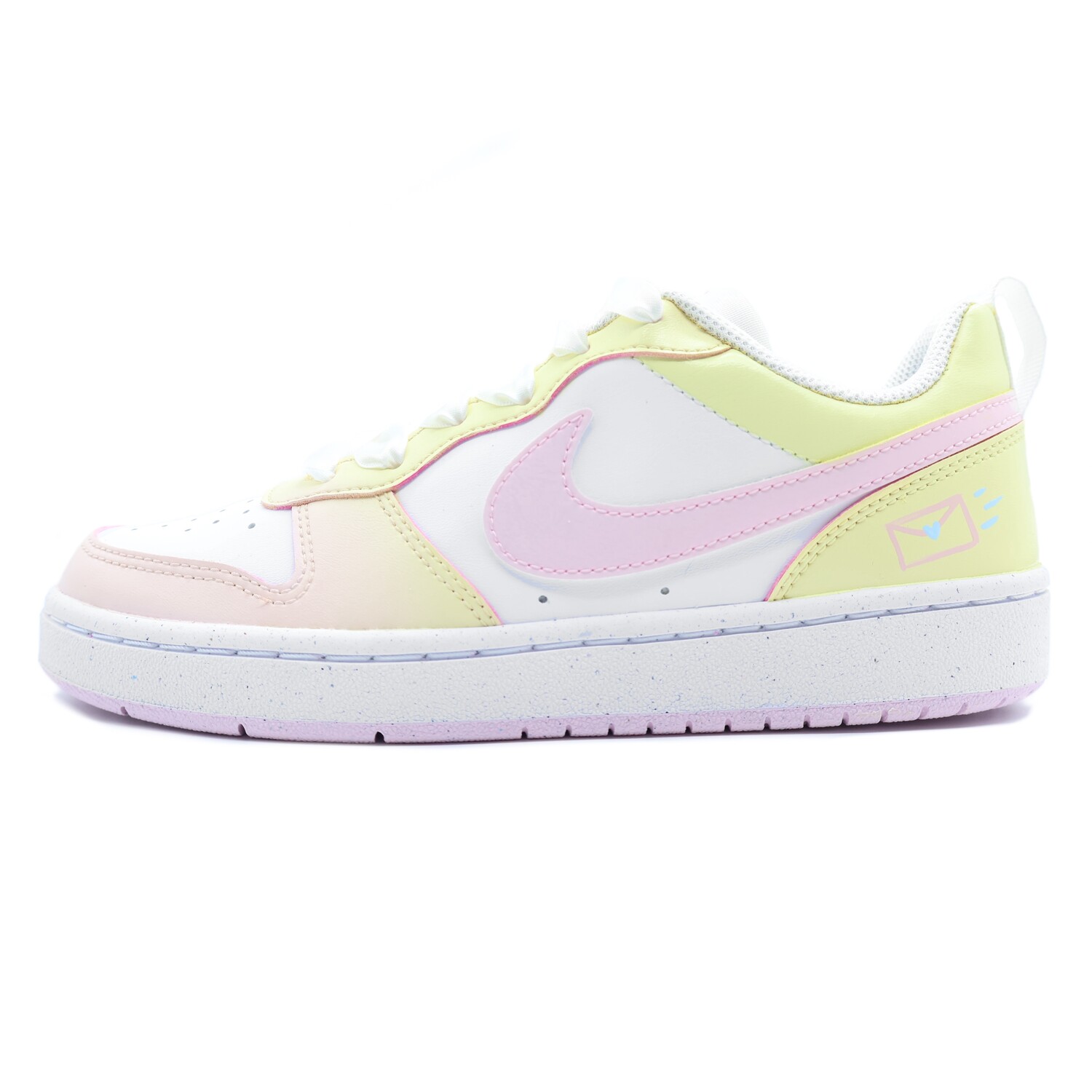 

Кроссовки Nike Court Borough Skateboarding Shoes Women's Low-top White/yellow/pink, светло-желтый