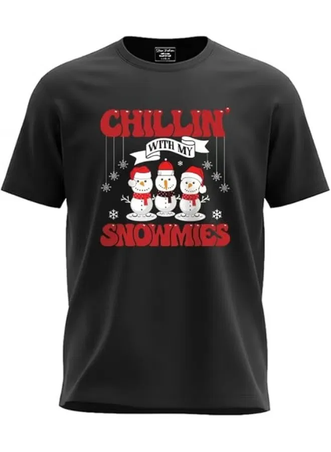 Футболка детская новогодняя с принтом Chillin' with my snowmies Sitara Fashions, черный — фото 2