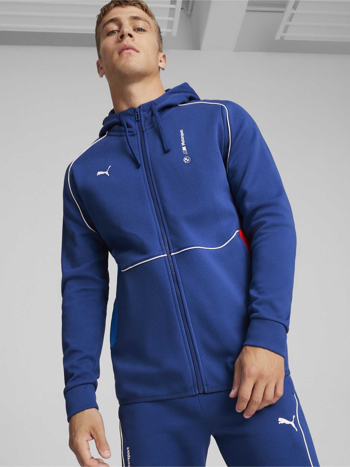 

Толстовка Puma BMW MMS Hooded Sweat Jacket, синий