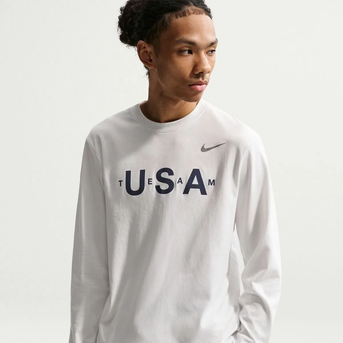 Мужская футболка с длинным рукавом Team USA Primary Dri-FIT Long-Sleeve Top Nike, Summit White/Reflective Silv — фото 4