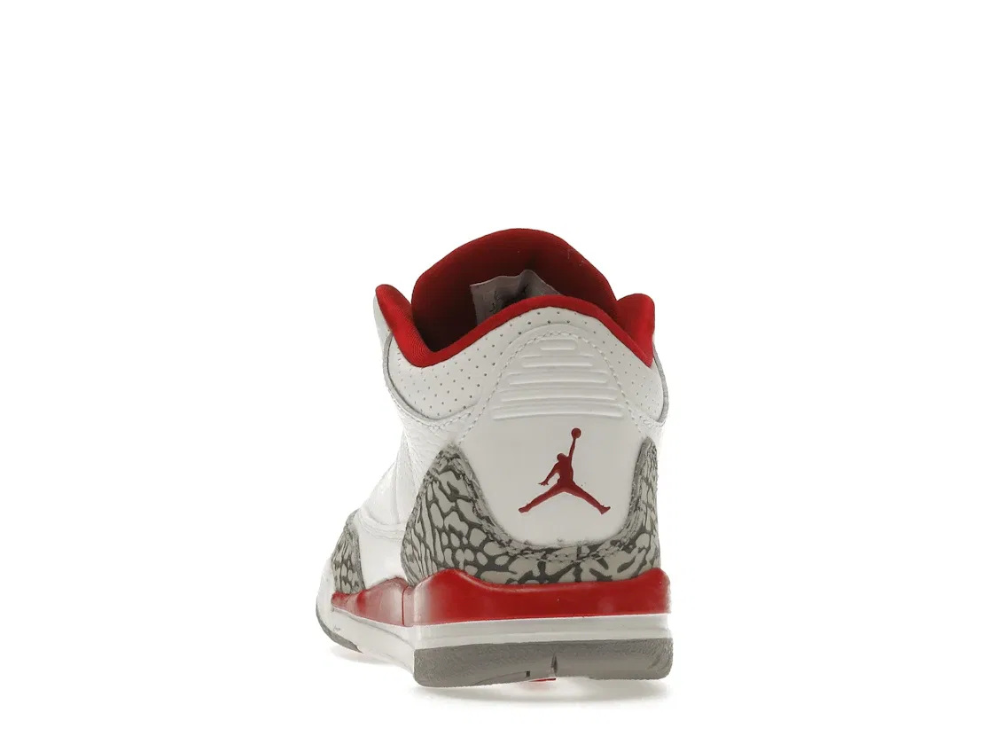 Детские кроссовки Lifestyle с принтом слоновой кости Jordan 3 Retro, White/Light Curry/Cardinal Red/Cement Grey — фото 4