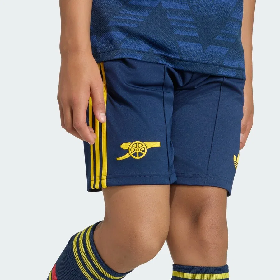 Спортивные шорты ADIDAS PERFORMANCE Regular Workout Pants 'FC Arsenal 26/27' темно-синего цвета — фото 3