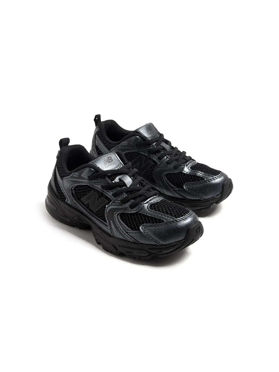 Кроссовки 530 со вставками New Balance, черный