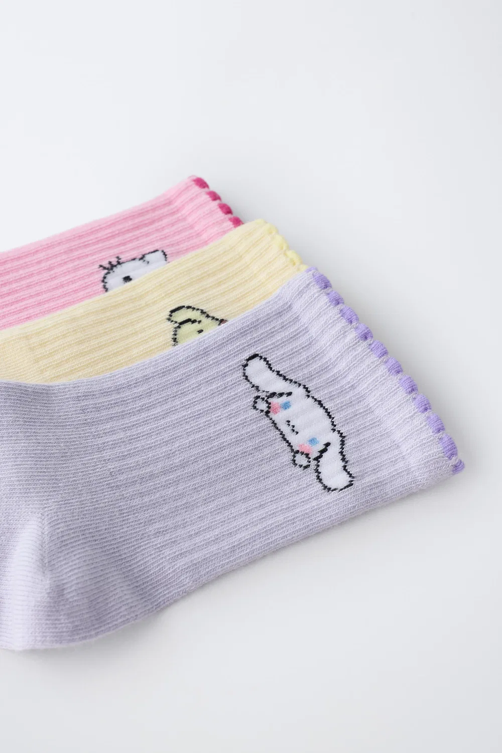 Набор из 3 носков средней высоты с изображением Hello Kitty и друзей Sanrio ZARA, Multicoloured — фото 2