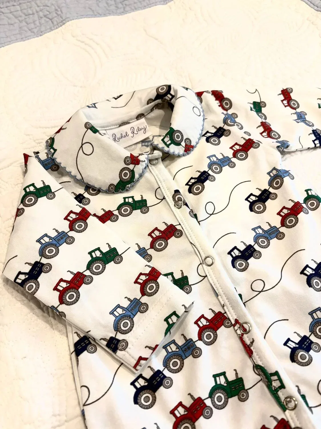 Детский комбинезон-пижама с принтом тракторов на молнии Tractor Print Rachel Riley, White Multi — фото 3