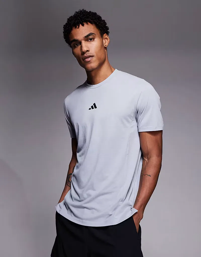 Тренировочная футболка Adidas D4T серого