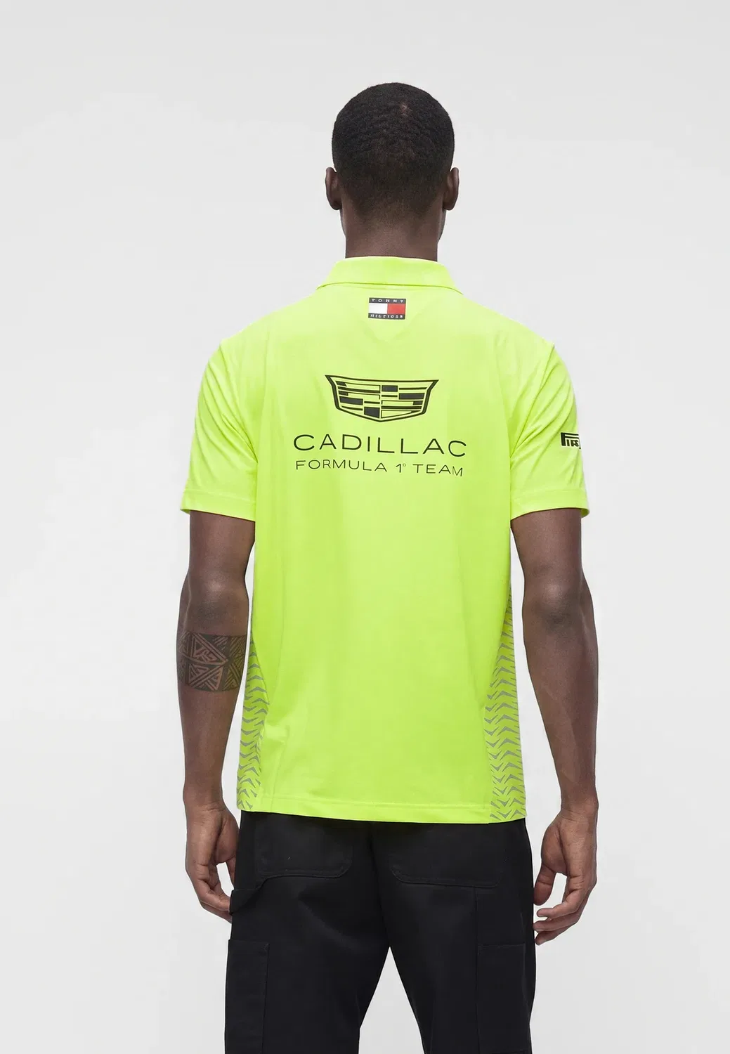 Футболка с принтом Cadillac x F1 replica set up Tommy Hilfiger, Safety Yellow