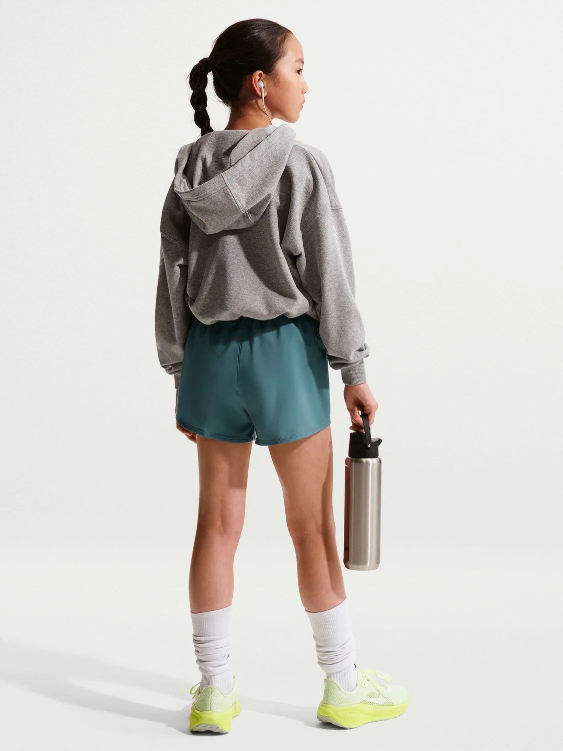 Шорты тренировочные Dri-FIT One Nike, цвет Mineral Slate — фото 2